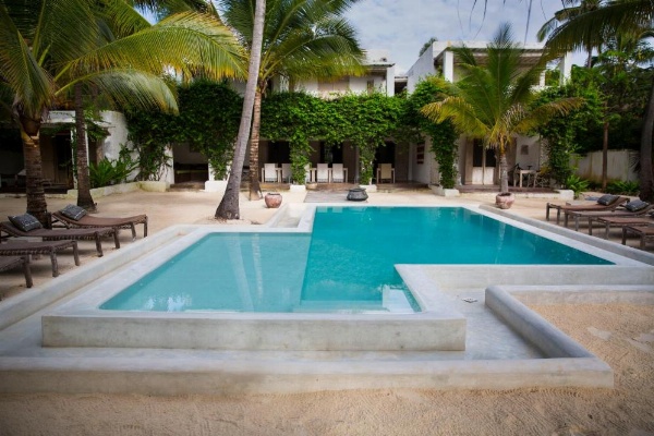Uzuri Boutique Hotel image 10